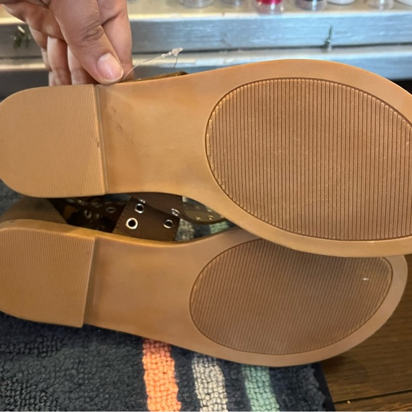 Torrid Sandal - Picture 3 of 3